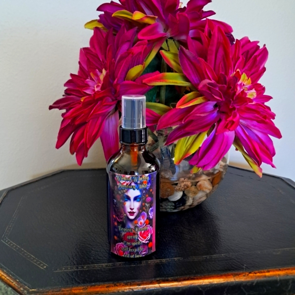 Hand Crafted , Wicked Worthy Lavatory Mist, Eucalyptus Spearmint scented - Picture 3 of 6